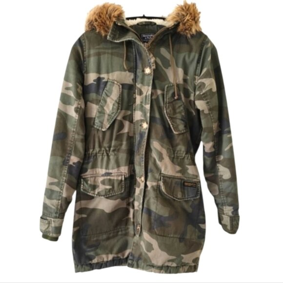 ABERCROMBIE AND FITCH Camo Hooded Parka Coat Size XS - Picture 1 of 13